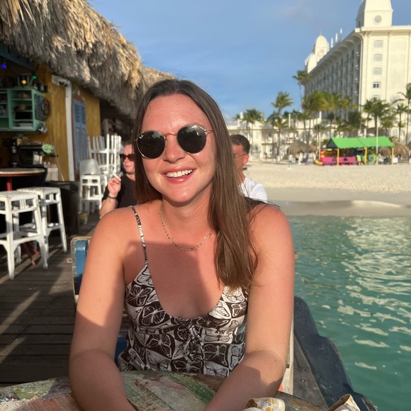 Meet your Posher, Cat - Picture 1 of 1